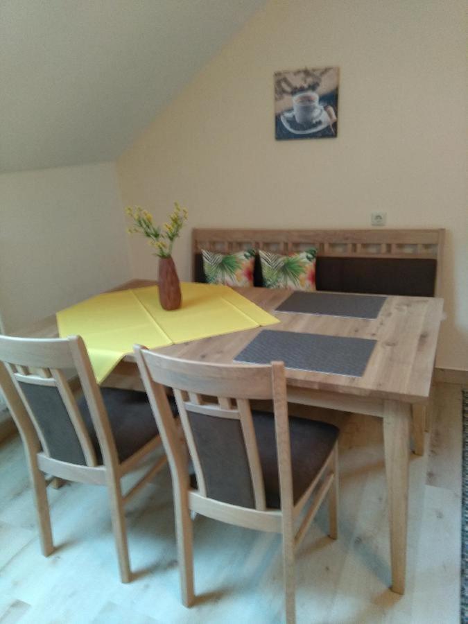 Ferienwohnung Pietzavka Wiesenfelden 外观 照片