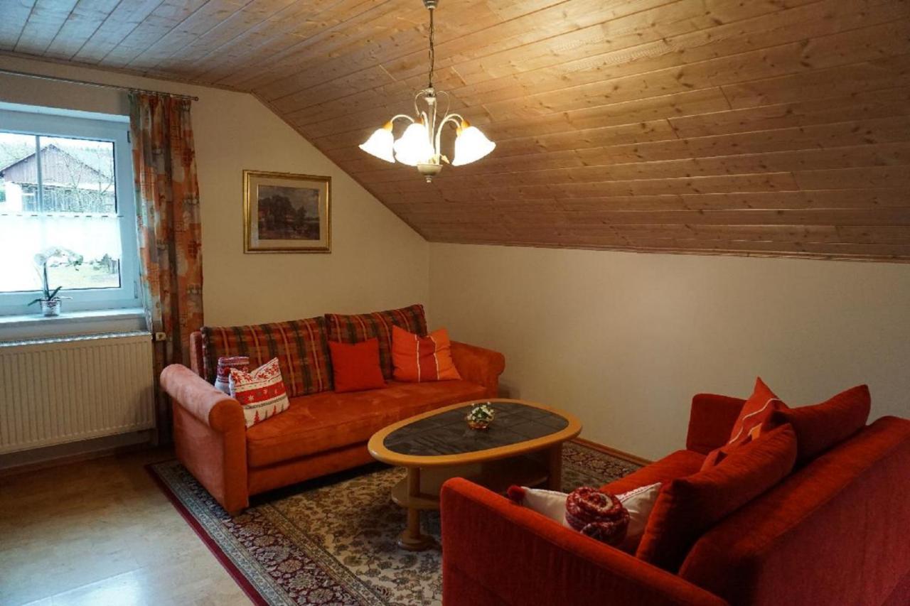 Ferienwohnung Pietzavka Wiesenfelden 外观 照片